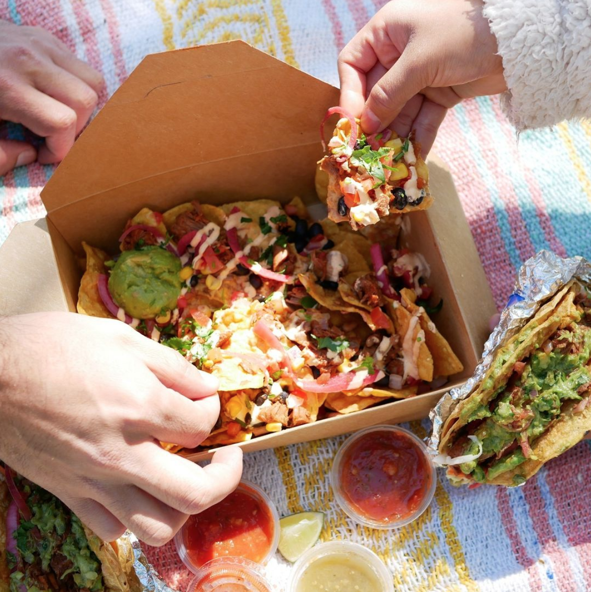 Mas Veggies Vegan Taqueria